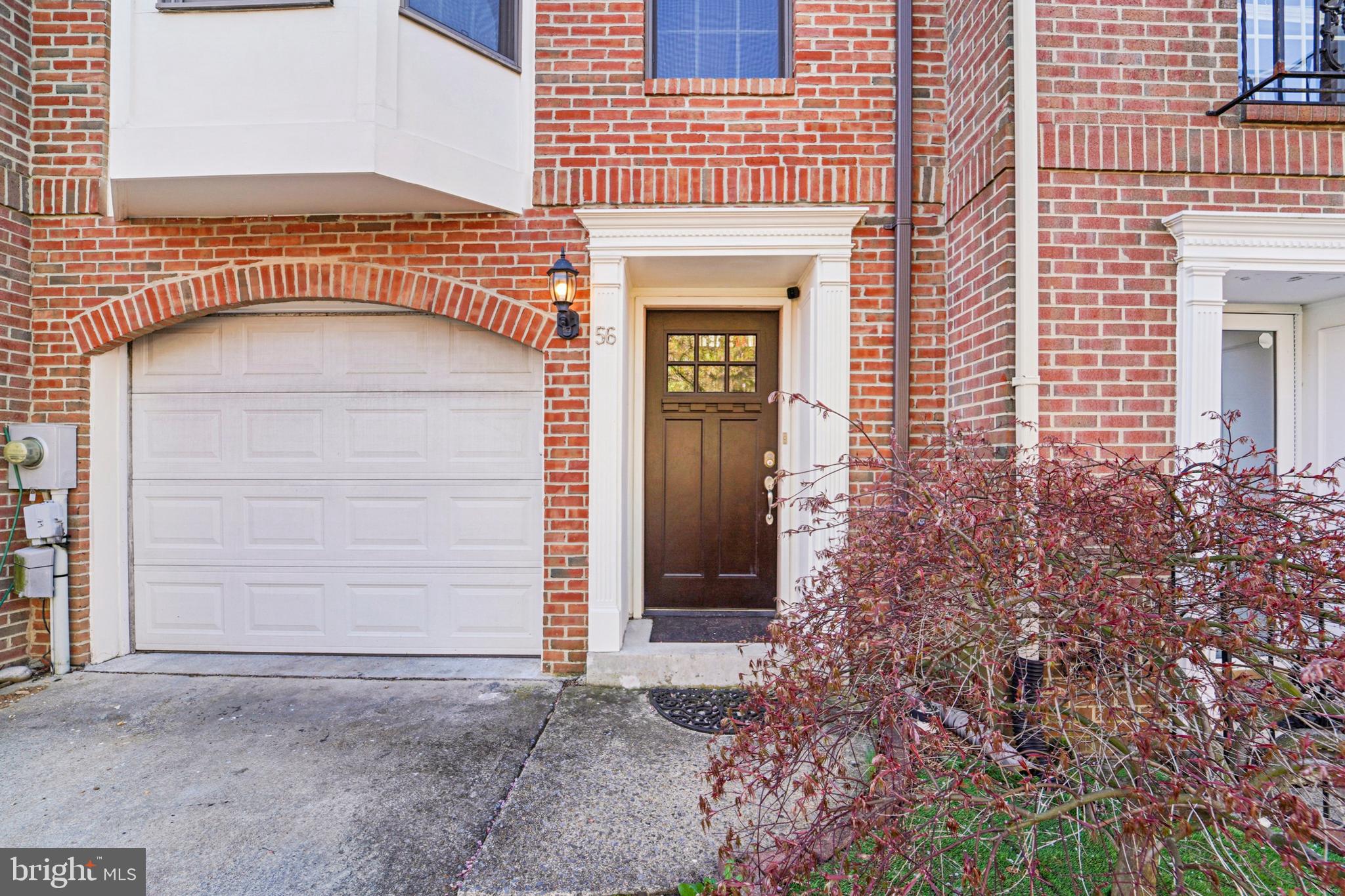 56 Victoria Square Frederick, MD 21702 - Photo 32 of 38