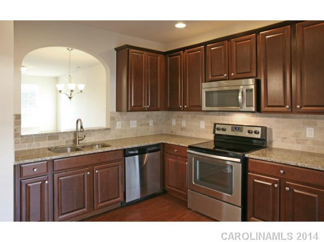 207 E Waterlynn Ridge Road, Unit 63 Mooresville, NC 28117 - Photo 3 of 10 Gallery Image 3