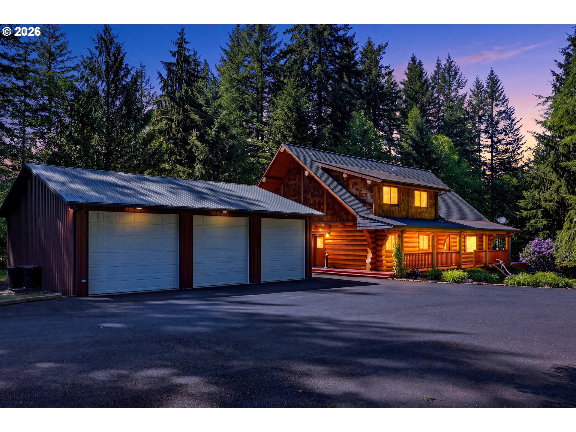 390 Spruce Creek Road Longview, WA 98632 - Photo 3 of 45 a front view of house with yard