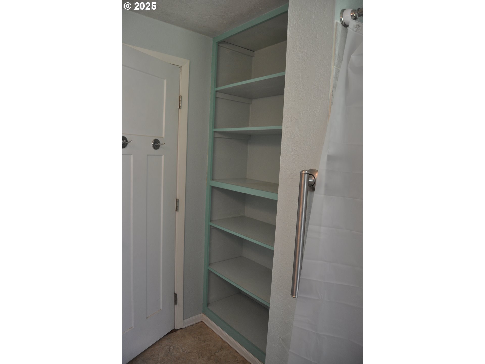 25821 Jeans Road Veneta, OR 97487 - Photo 13 of 33 Gallery Image 13