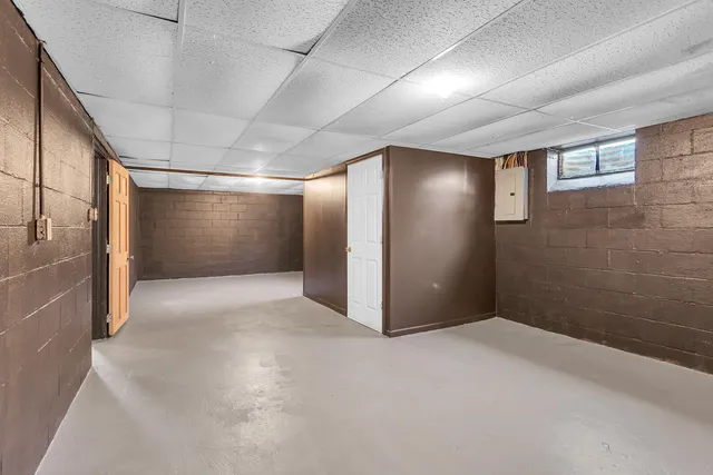 $198,000 | 1302 Elmwood Avenue, Jackson, MI 49203