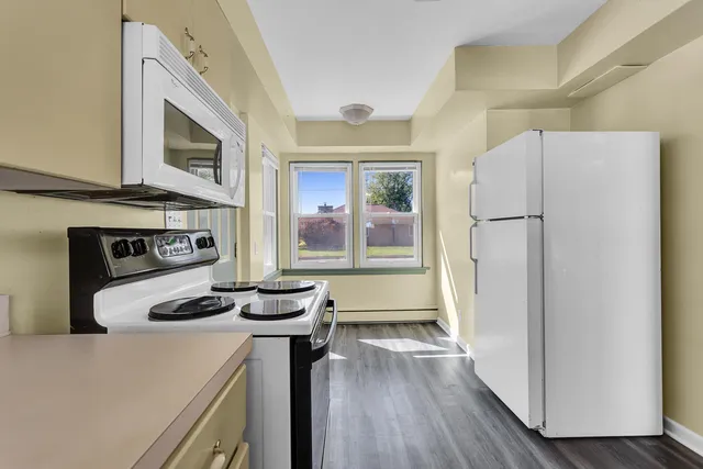 $198,000 | 1302 Elmwood Avenue, Jackson, MI 49203