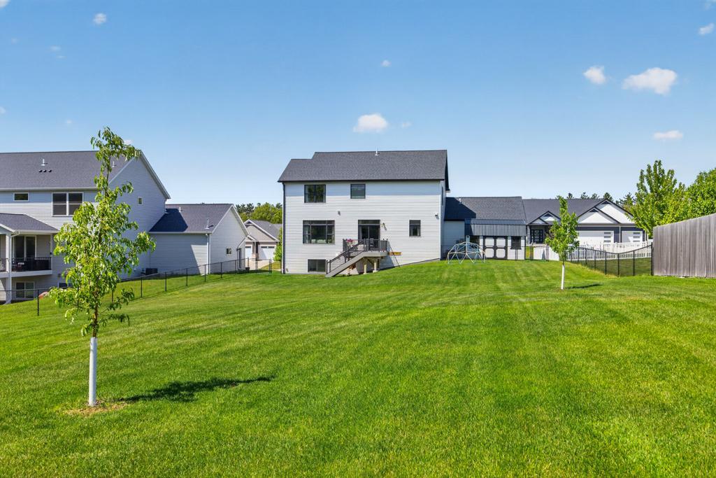 2014 Hagen Lane Southwest Rochester, MN 55902 - Photo 77 of 92