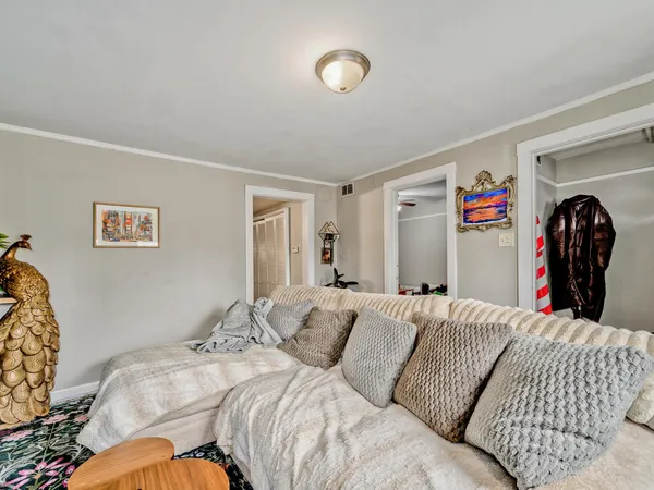 $629,900 | 4224 North Kimball Avenue, Chicago, IL 60618