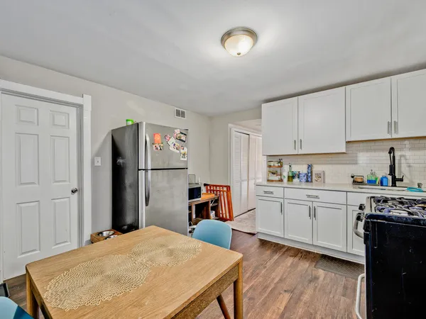 $629,900 | 4224 North Kimball Avenue, Chicago, IL 60618