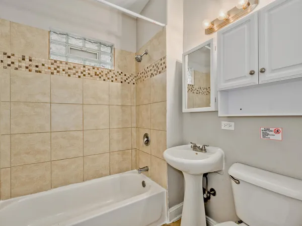 $629,900 | 4224 North Kimball Avenue, Chicago, IL 60618
