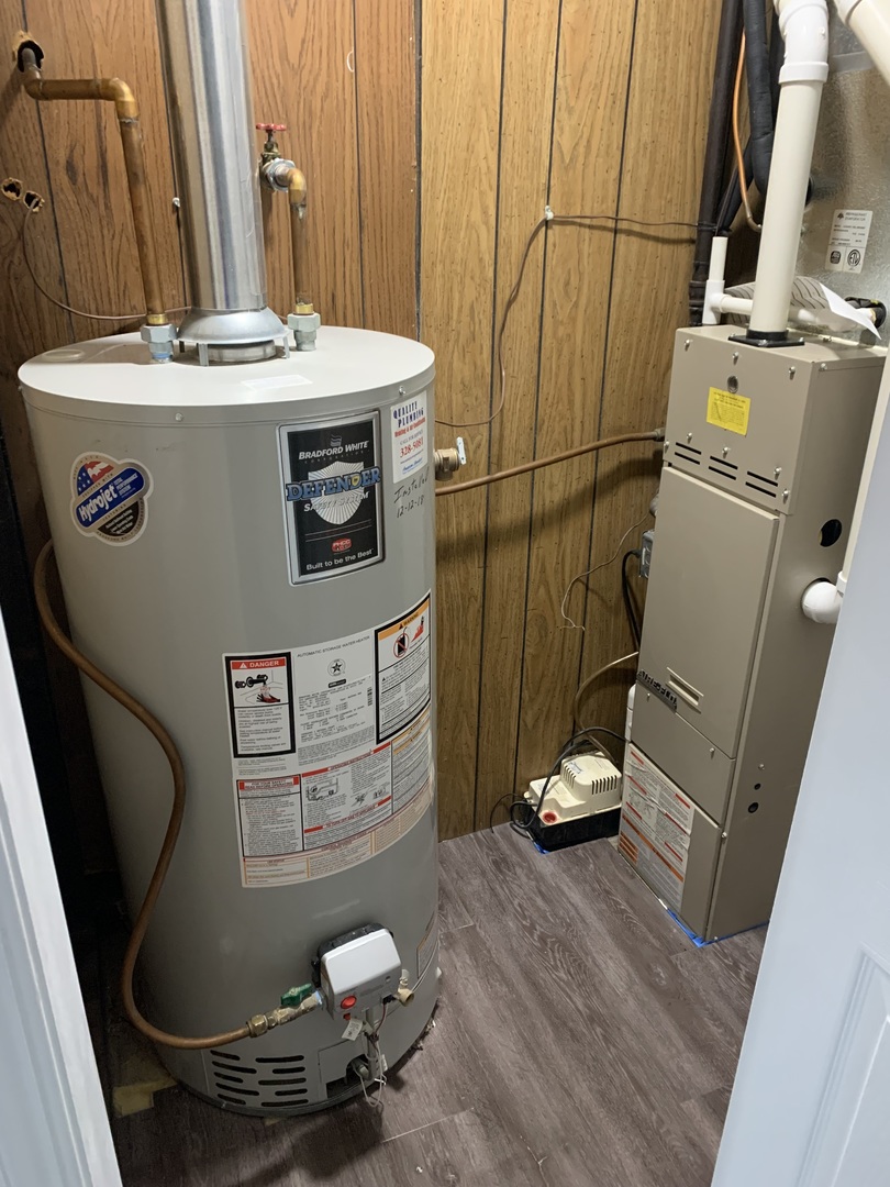 730 South High Street Paxton, IL 60957 - Photo 6 of 14 a view of utility room