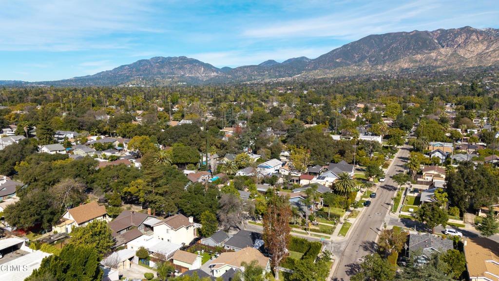 640 East Rio Grande Street Pasadena, CA 91104 - Photo 48 of 61 a view of city and mountain