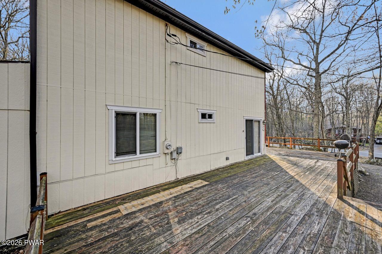 128 Tanager Road Lackawaxen, PA 18435 - Photo 42 of 81 128 Tanager Rd Exterior 5 Large