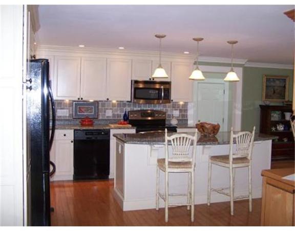 6 Big Rock Road Manchester, MA 01944 - Photo 10 of 18 Gallery Image 10