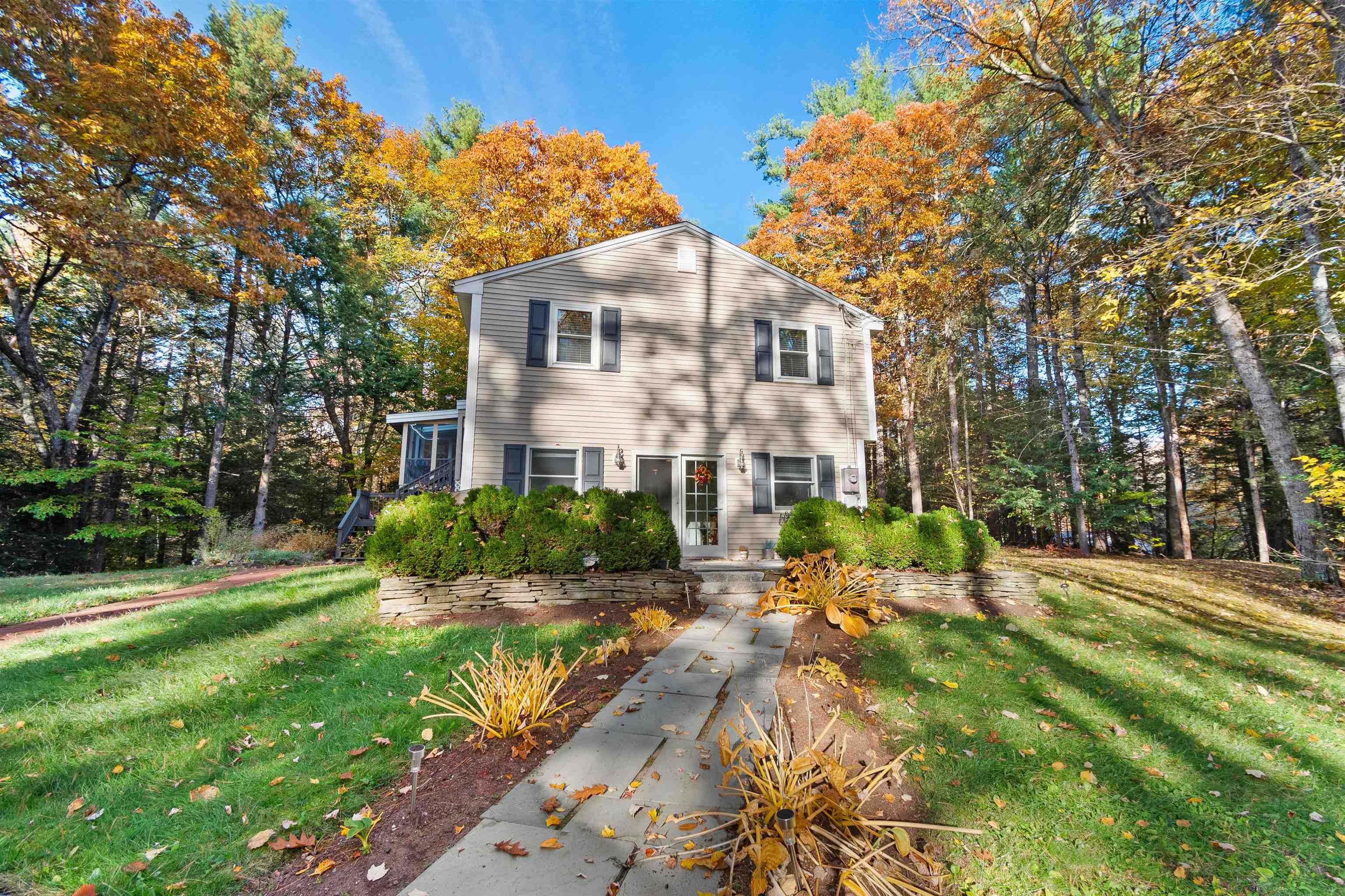64 Watson Road Exeter, NH 03833 - Photo 1 of 48 Gallery Image 1