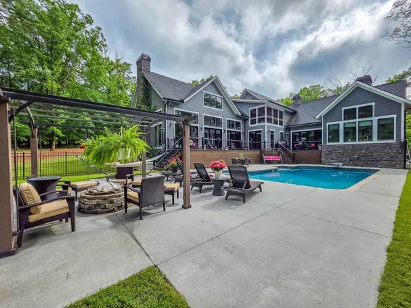 $1,350,000 | 14 Allatoona Estates Drive, Acworth, GA 30102