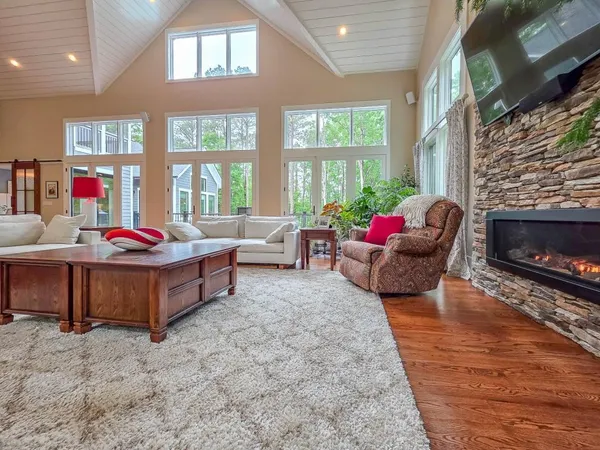 $1,350,000 | 14 Allatoona Estates Drive, Acworth, GA 30102