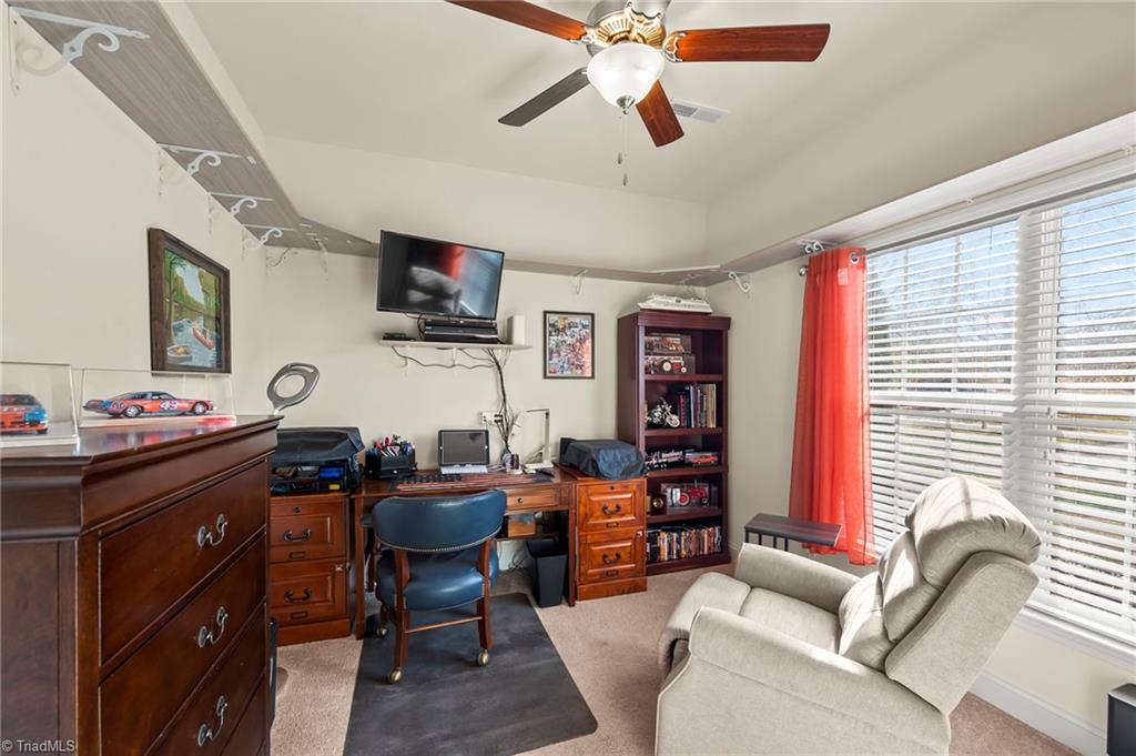 2022 Owls Roost Road Winston-Salem, NC 27127 - Photo 12 of 37