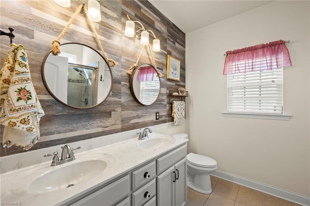 2022 Owls Roost Road Winston-Salem, NC 27127 - Photo 9 of 37