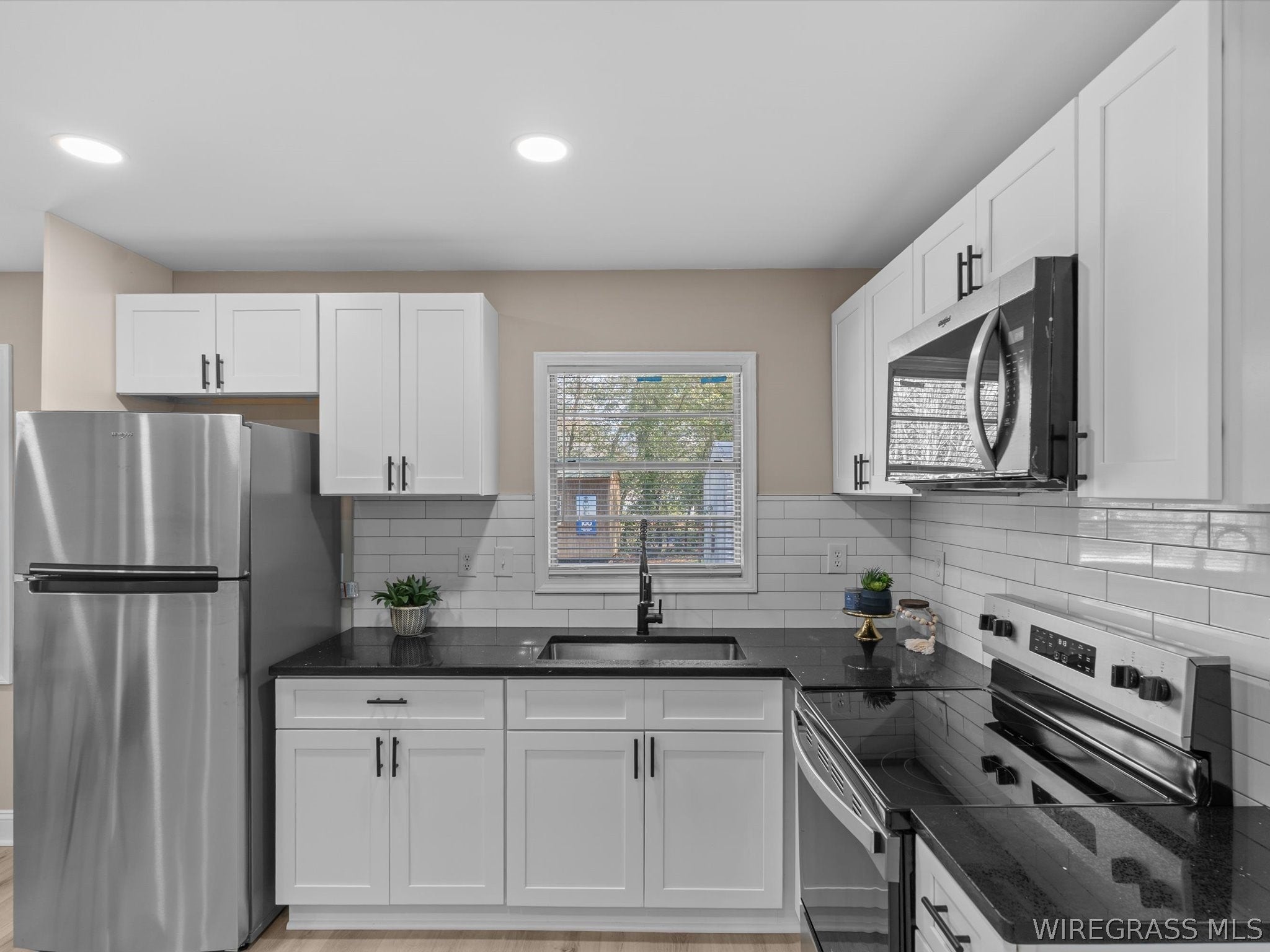 304 Warren Road Enterprise, AL 36330 - Photo 12 of 28 Gallery Image 12