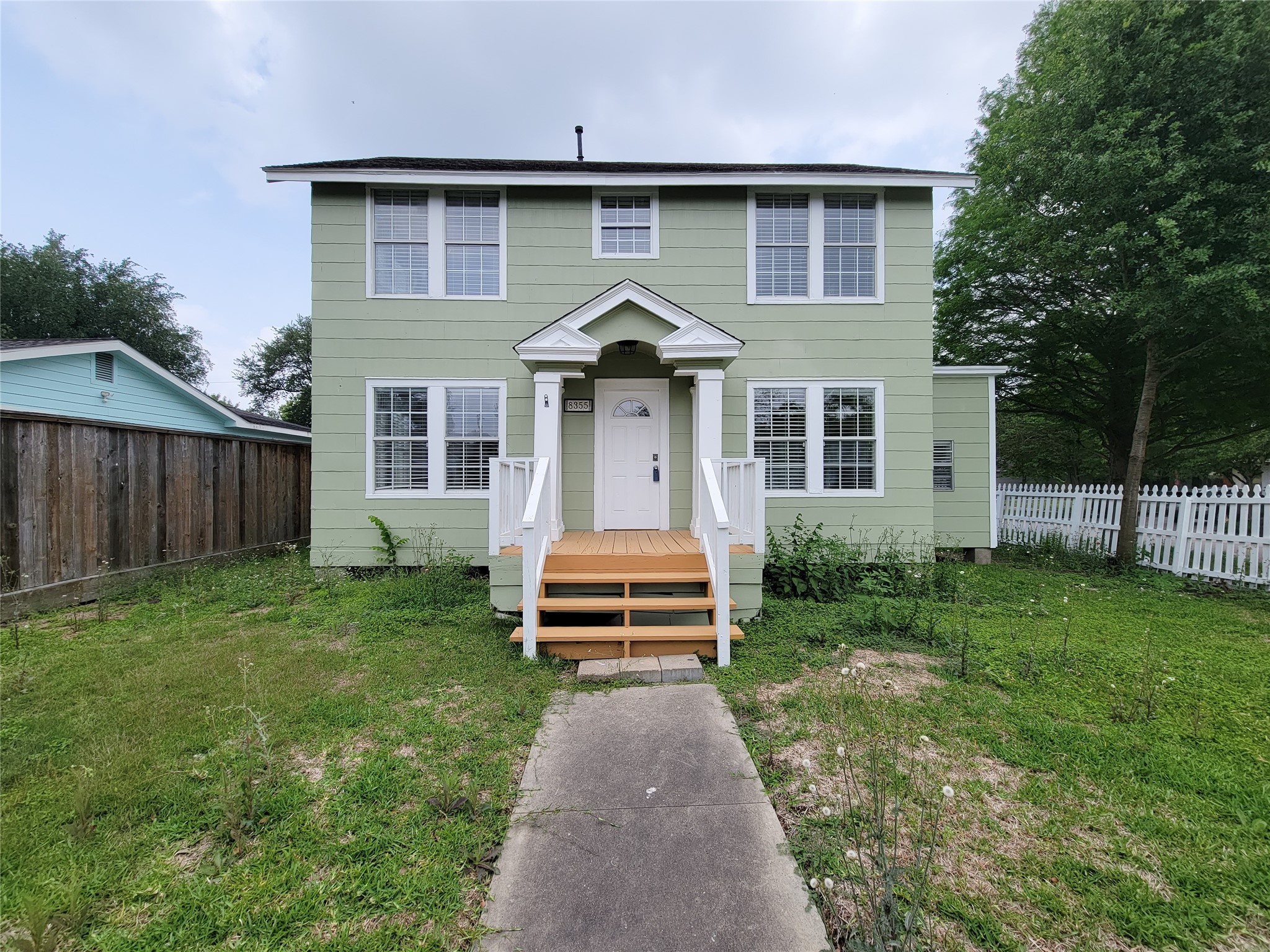 8355 Wier Drive Houston, TX 77017 - Photo 3 of 43