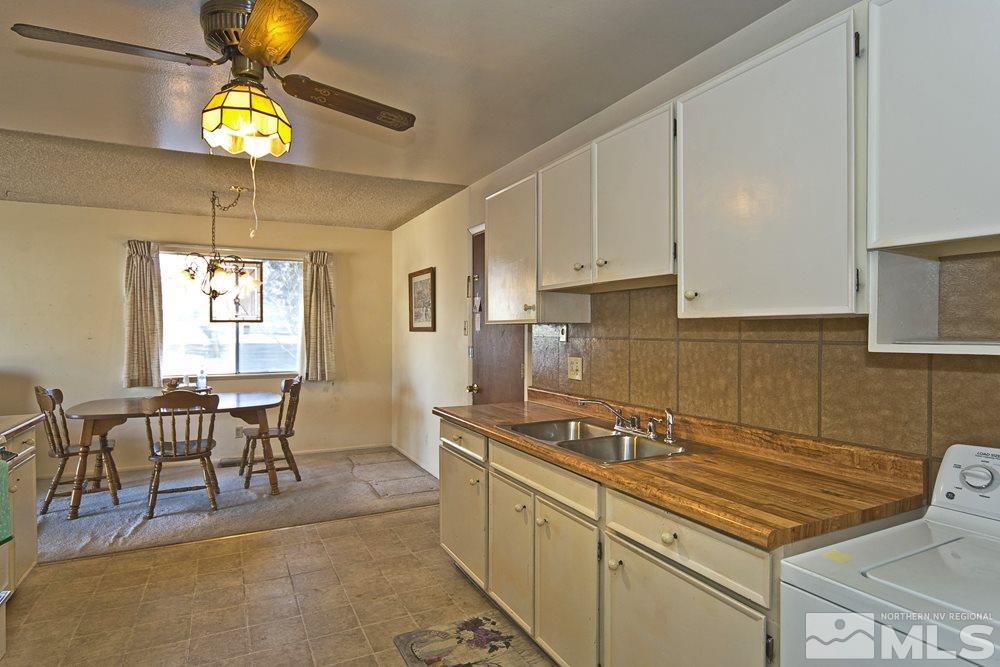 3330 Sandra Drive Reno, NV 89503 - Photo 6 of 26 Photo 6