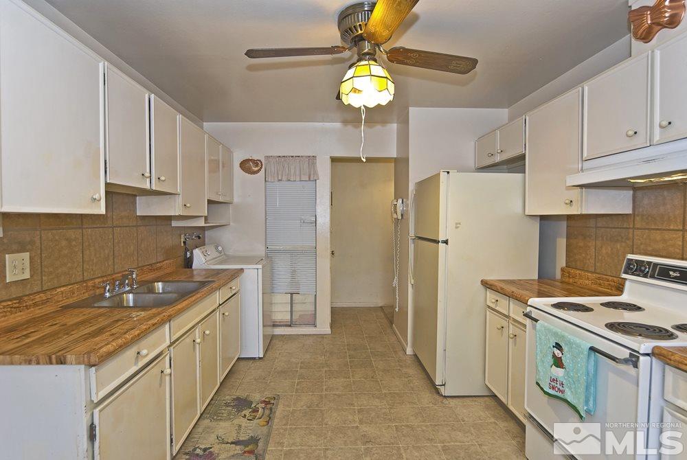3330 Sandra Drive Reno, NV 89503 - Photo 8 of 26 Photo 8