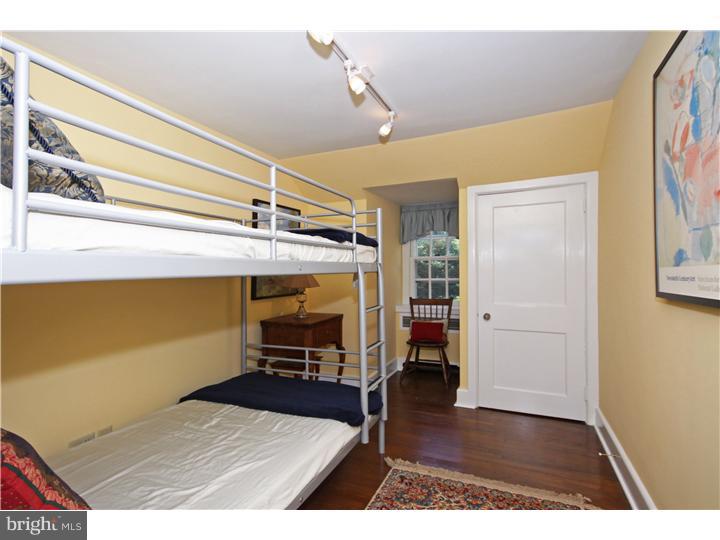 371 Marple Road Broomall, PA 19008 - Photo 14 of 25 Bedroom 5