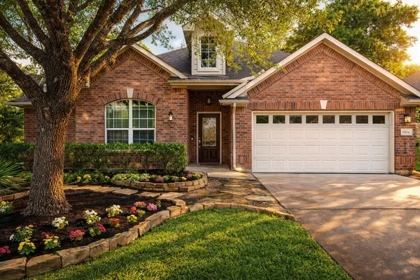 $329,000 | 15234 Scenic Forest Drive, Conroe, TX 77384