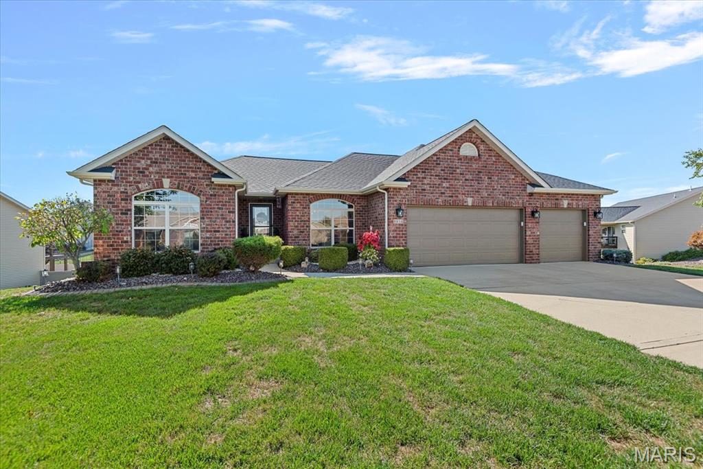 8014 Charleston Troy, IL 62294 - Photo 1 of 52