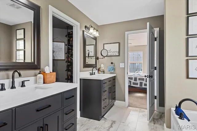 $485,000 | 8014 Charleston, Troy, IL 62294