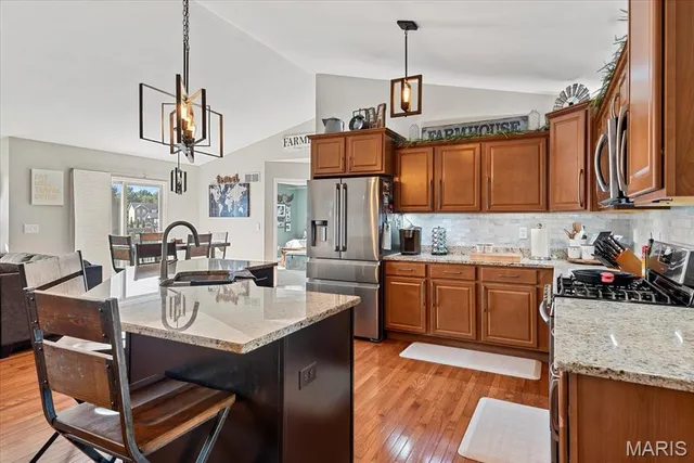 $485,000 | 8014 Charleston, Troy, IL 62294