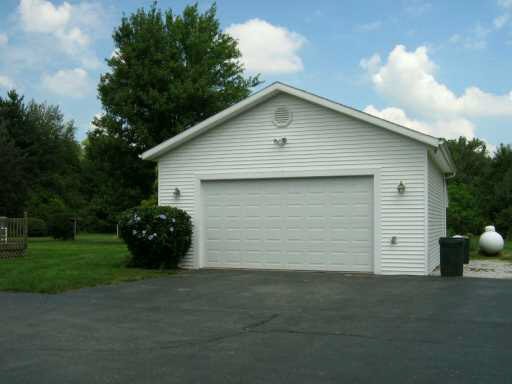27505 Osborne Road North Liberty, IN 46554 - Photo 4 of 8 Gallery Image 4