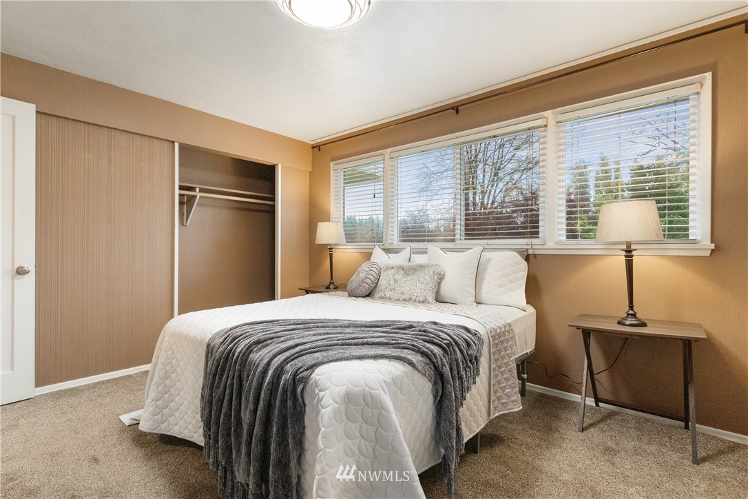 3339 Perry Avenue Bremerton, WA 98310 - Photo 14 of 26 Gallery Image 14