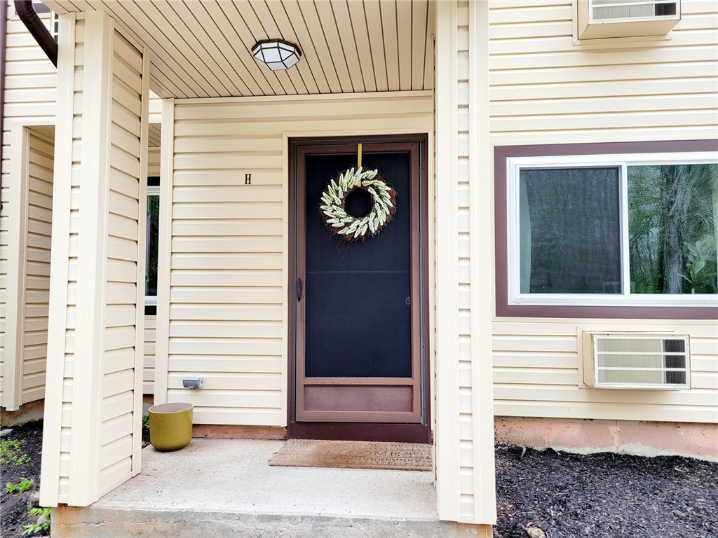 225 High Street Westerly, RI 02891 - Photo 3 of 14