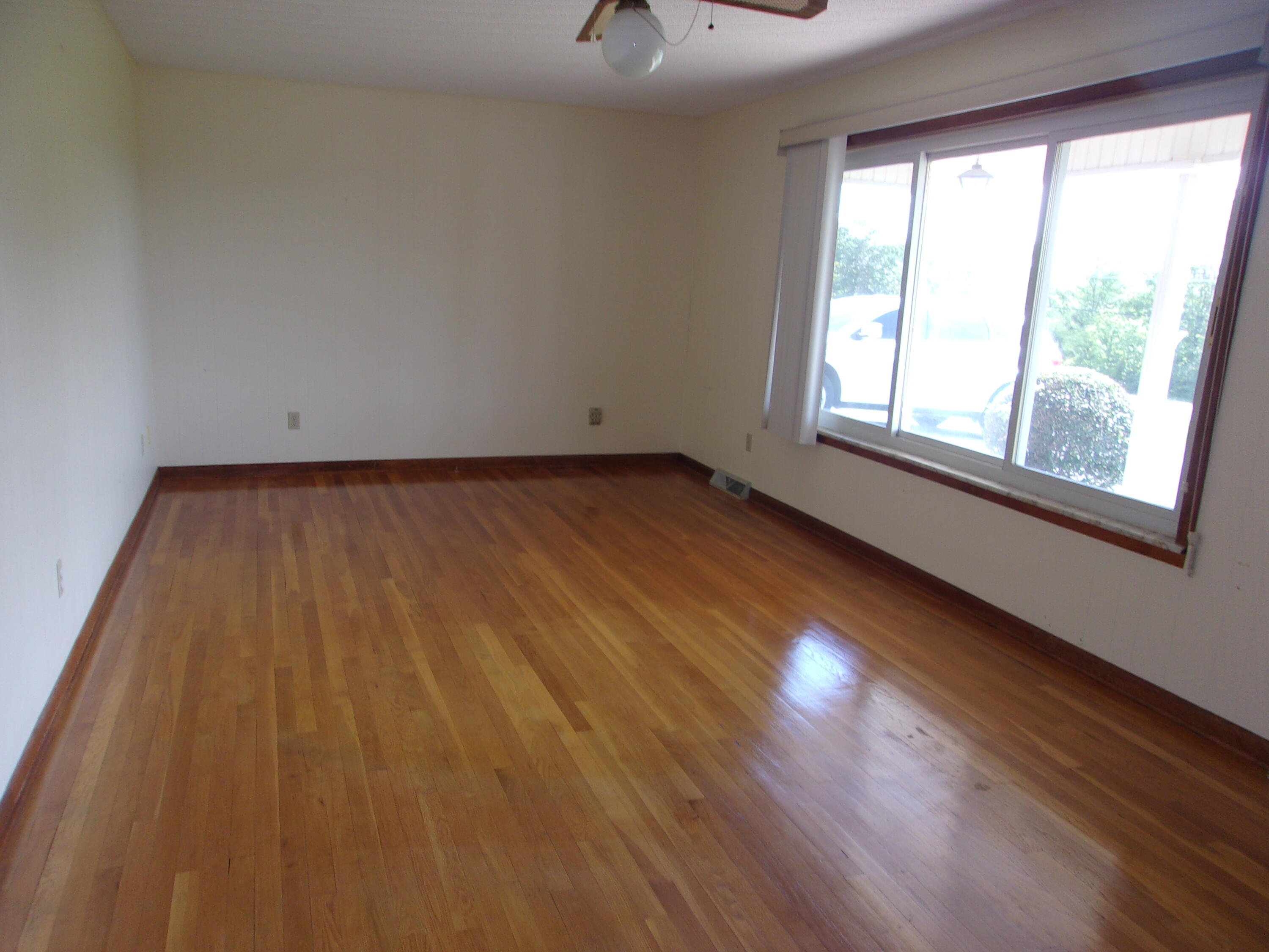 445 Urbana Road Limestone, TN 37681 - Photo 13 of 43 100_1206