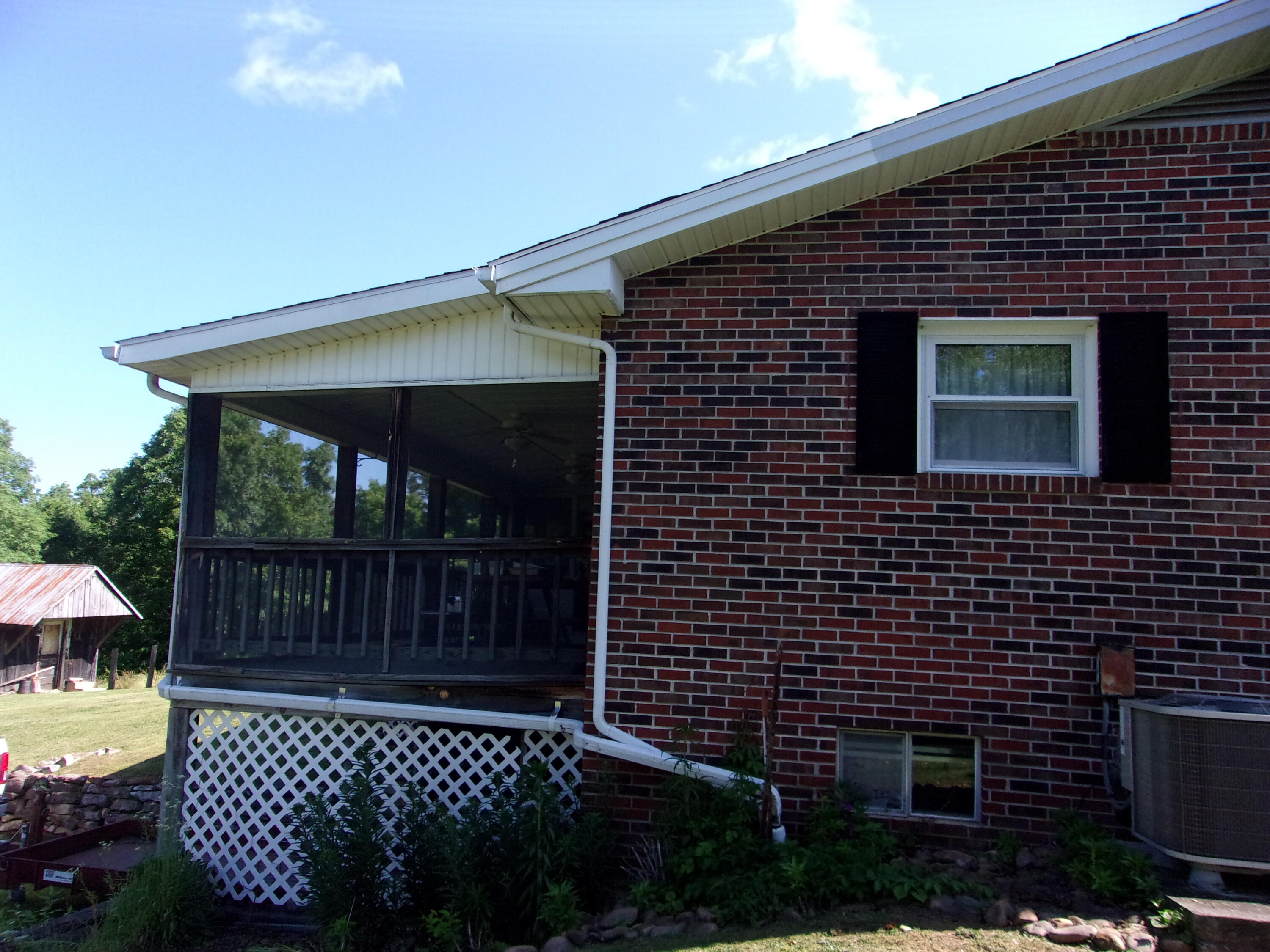 445 Urbana Road Limestone, TN 37681 - Photo 10 of 43 100_1199