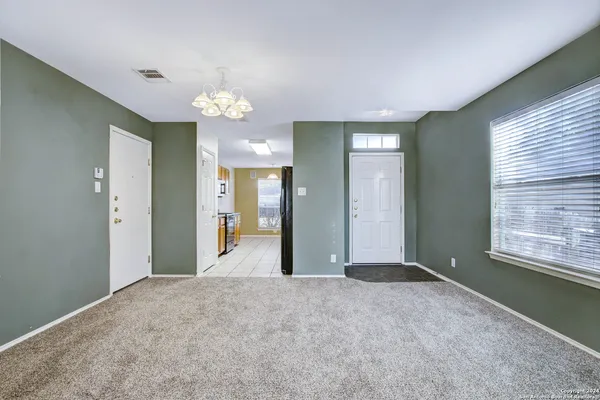 $1,850 | 523 Granite Cliff, San Antonio, TX 78251