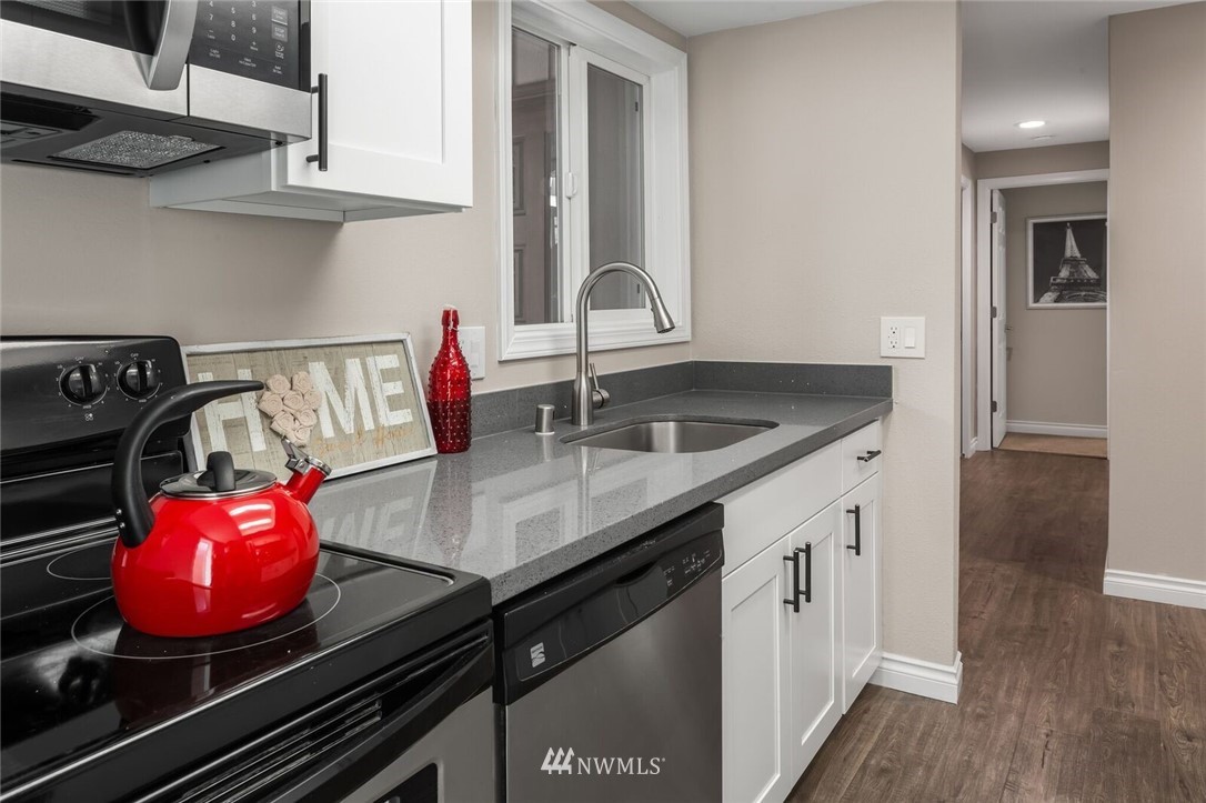 7573 Old Redmond Road, Unit 8 Redmond, WA 98052 - Photo 10 of 20