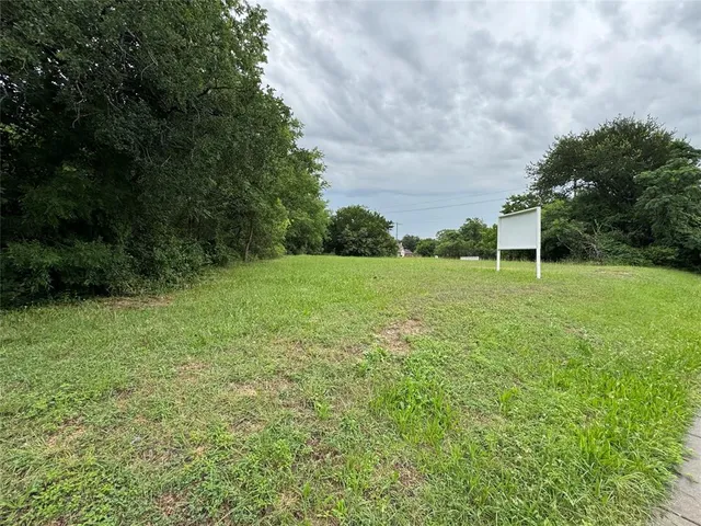 $395,000 | 2501 Apollo Road, Garland, TX 75044