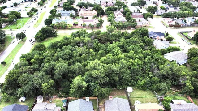 $395,000 | 2501 Apollo Road, Garland, TX 75044