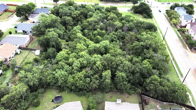 $395,000 | 2501 Apollo Road, Garland, TX 75044