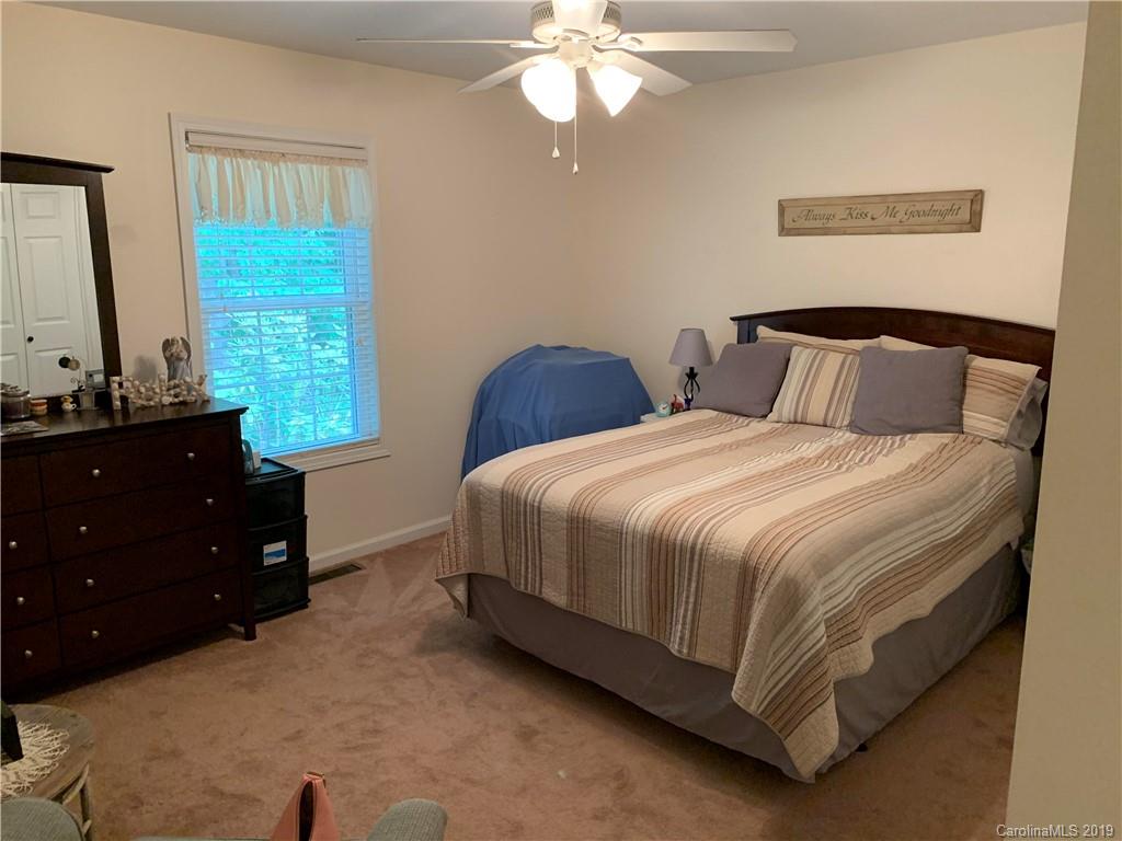 391 Osborne Road Brevard, NC 28712 - Photo 18 of 29 Gallery Image 18