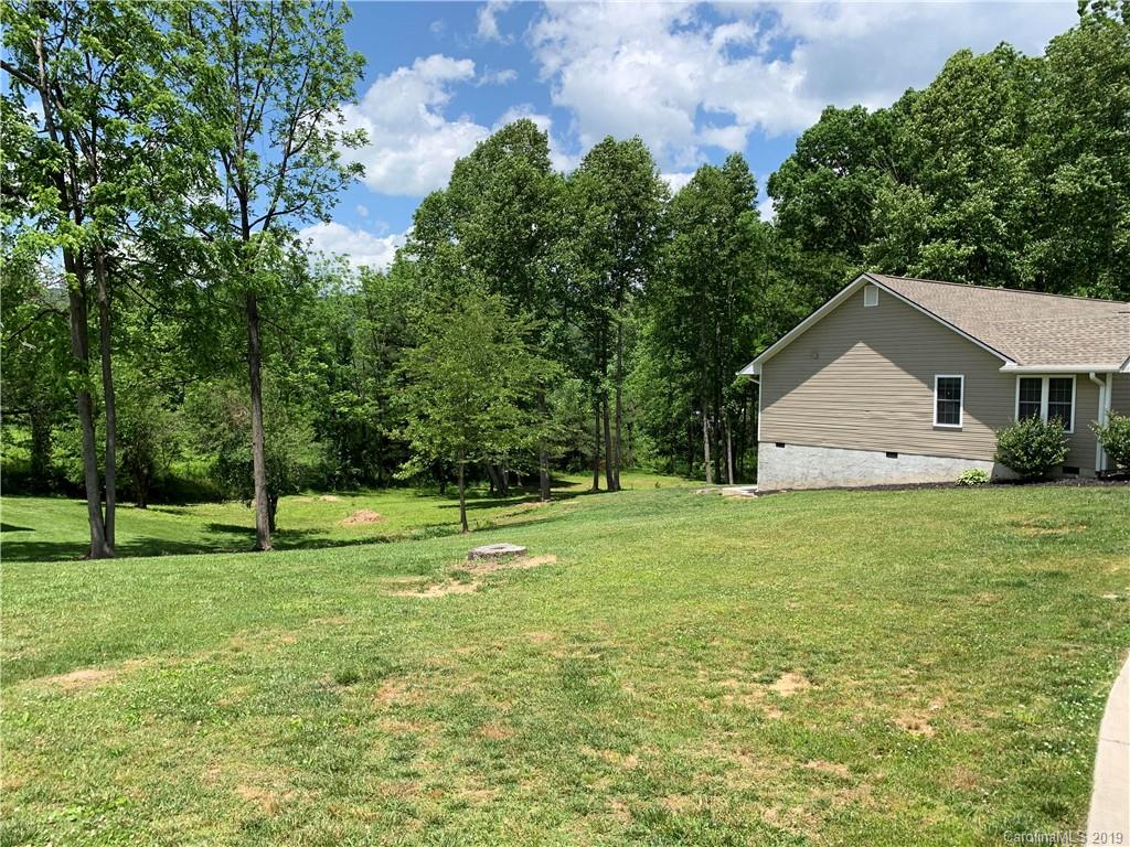 391 Osborne Road Brevard, NC 28712 - Photo 5 of 29 Gallery Image 5