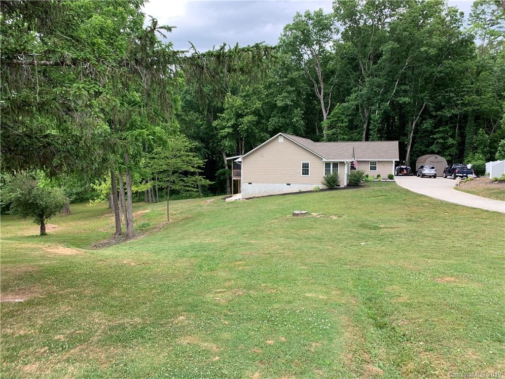 391 Osborne Road Brevard, NC 28712 - Photo 7 of 29 Gallery Image 7