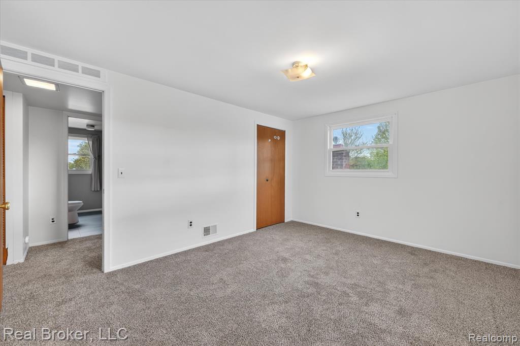 29630 Joy Road Livonia, MI 48150 - Photo 40 of 55 Gallery Image 40