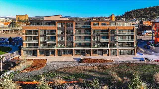 $555,000 | 1025 Granary Avenue, Unit 408, Bellingham, WA 98225