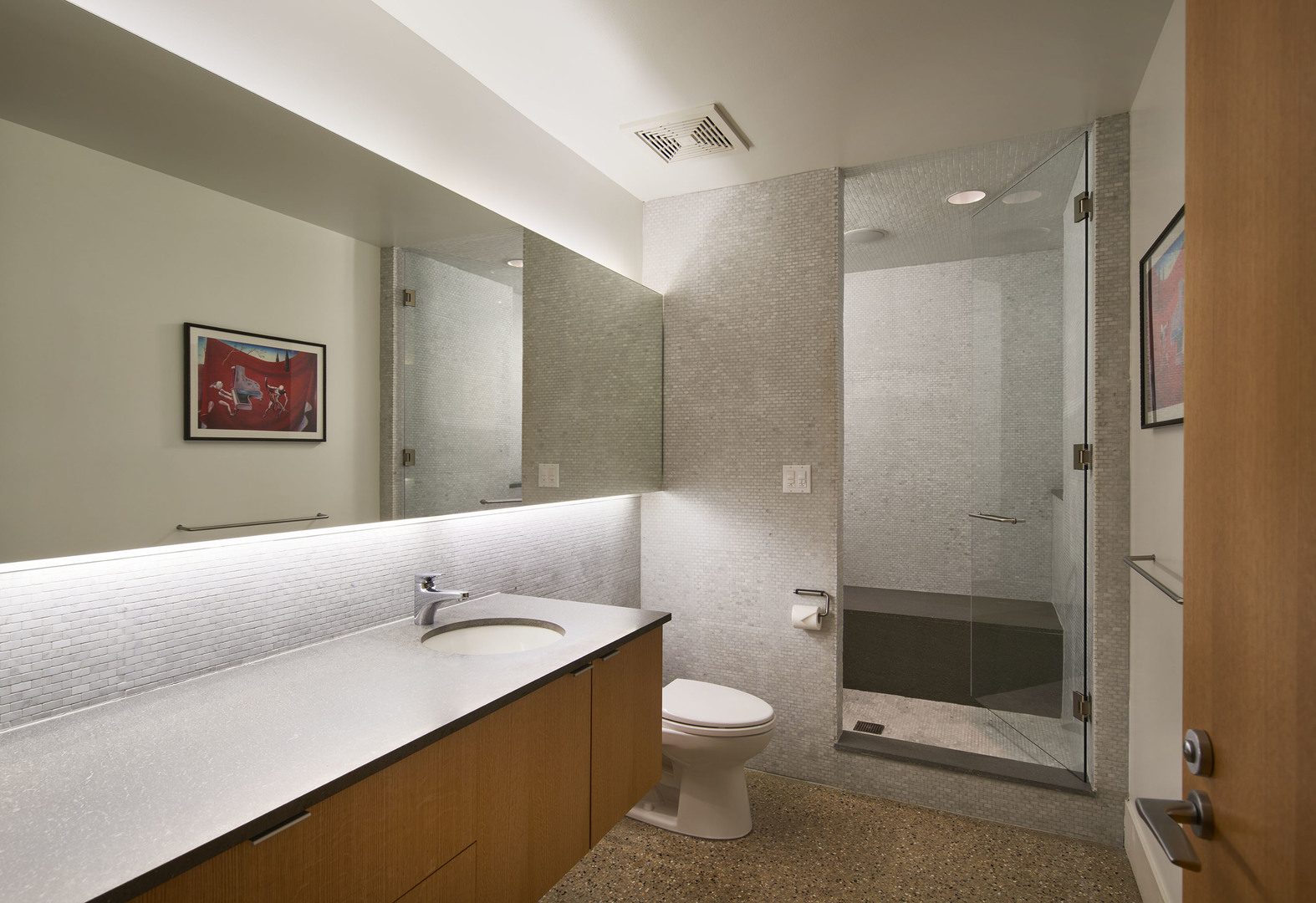 7320 Saratoga Road Morris, IL 60450 - Photo 41 of 61 a bathroom with a toilet sink and shower