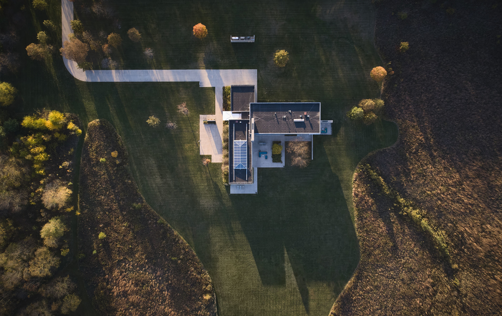 7320 Saratoga Road Morris, IL 60450 - Photo 53 of 61 an aerial view of a house with a yard