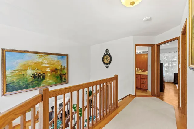 $549,900 | 1108 Oak Ridge Drive, Streamwood, IL 60107