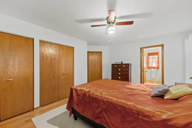 $549,900 | 1108 Oak Ridge Drive, Streamwood, IL 60107