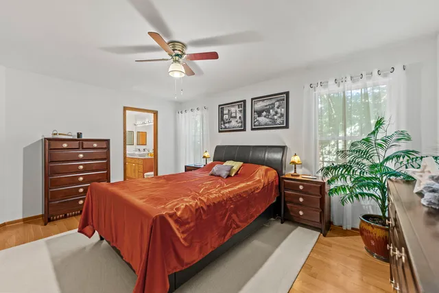 $549,900 | 1108 Oak Ridge Drive, Streamwood, IL 60107