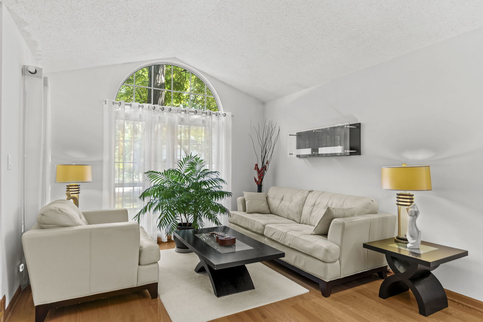 1108 Oak Ridge Drive Streamwood, IL 60107 - Photo 3 of 68