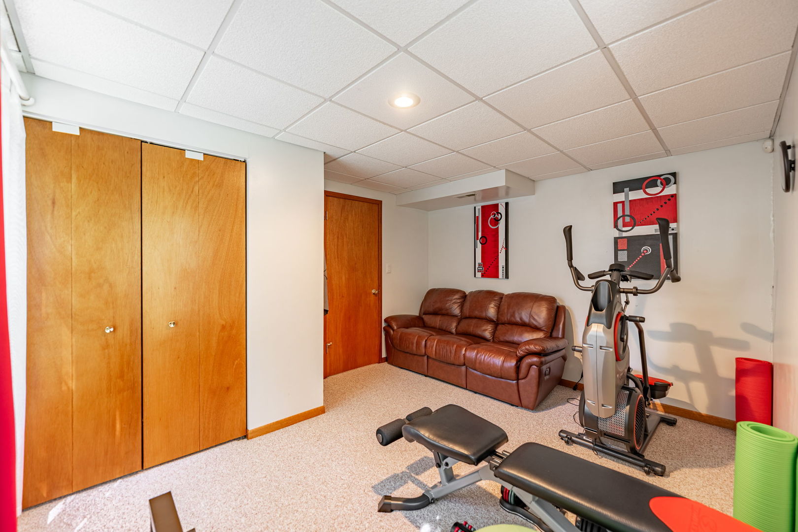 1108 Oak Ridge Drive Streamwood, IL 60107 - Photo 32 of 68